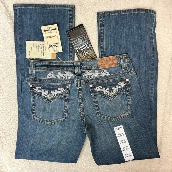 Adiktd Women's Denim Bootcut Lowrise Women's Jeans Size: 10/31 - Picture 4 of 11